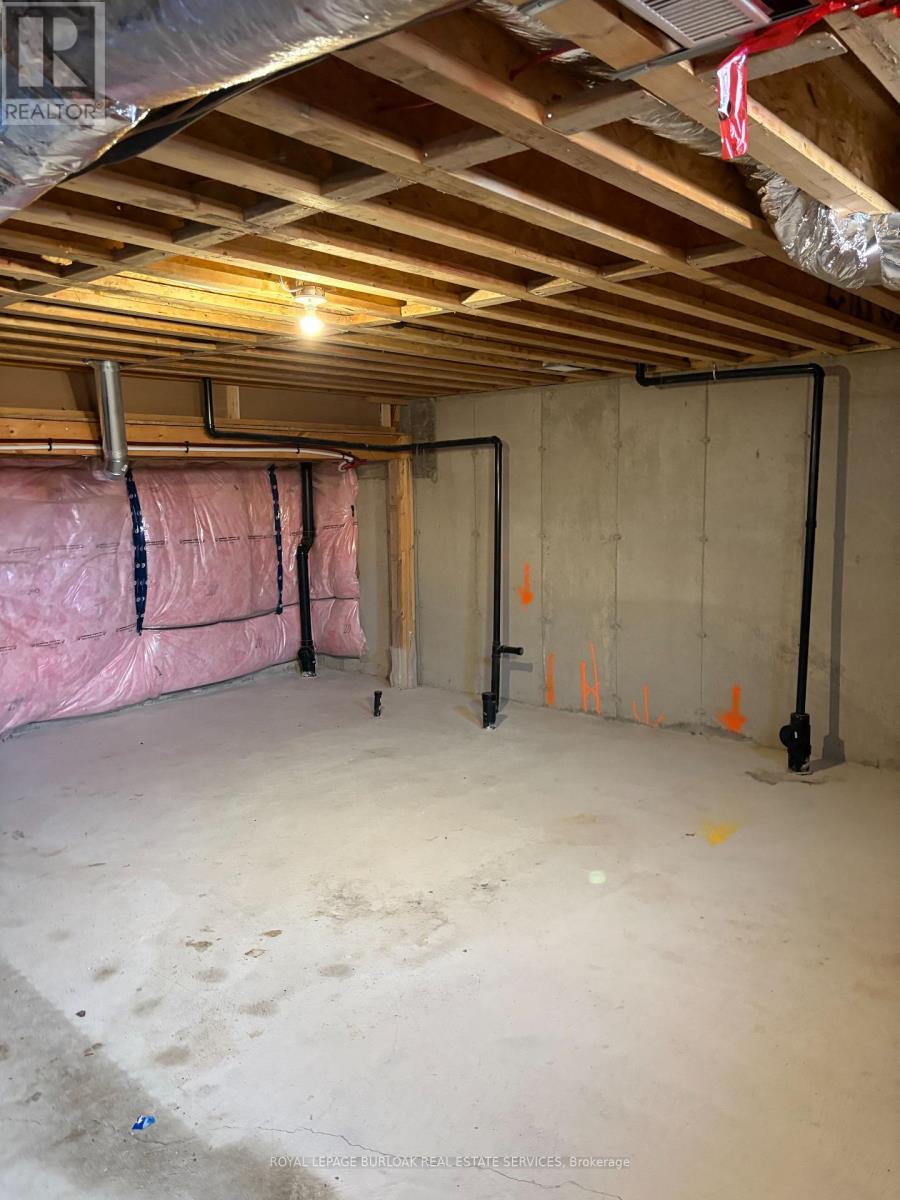 70 Freedom Crescent, Hamilton, ON - Indoor Photo Showing Basement