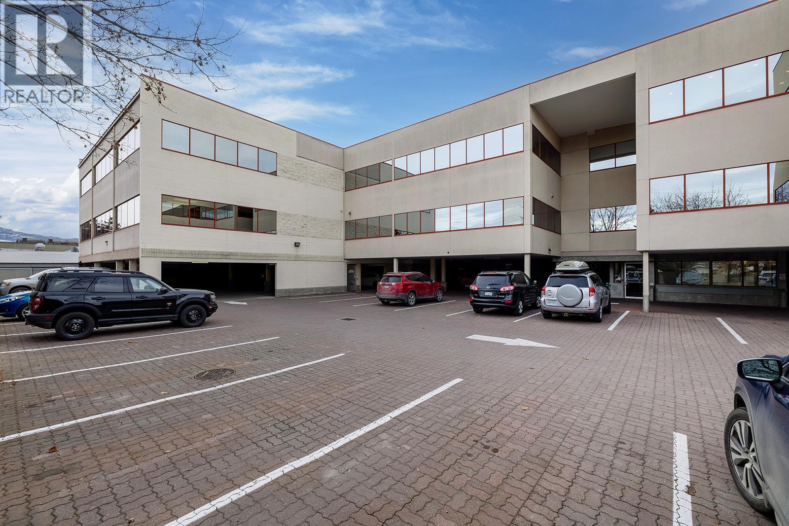 3001 Tutt Street, Kelowna, BC