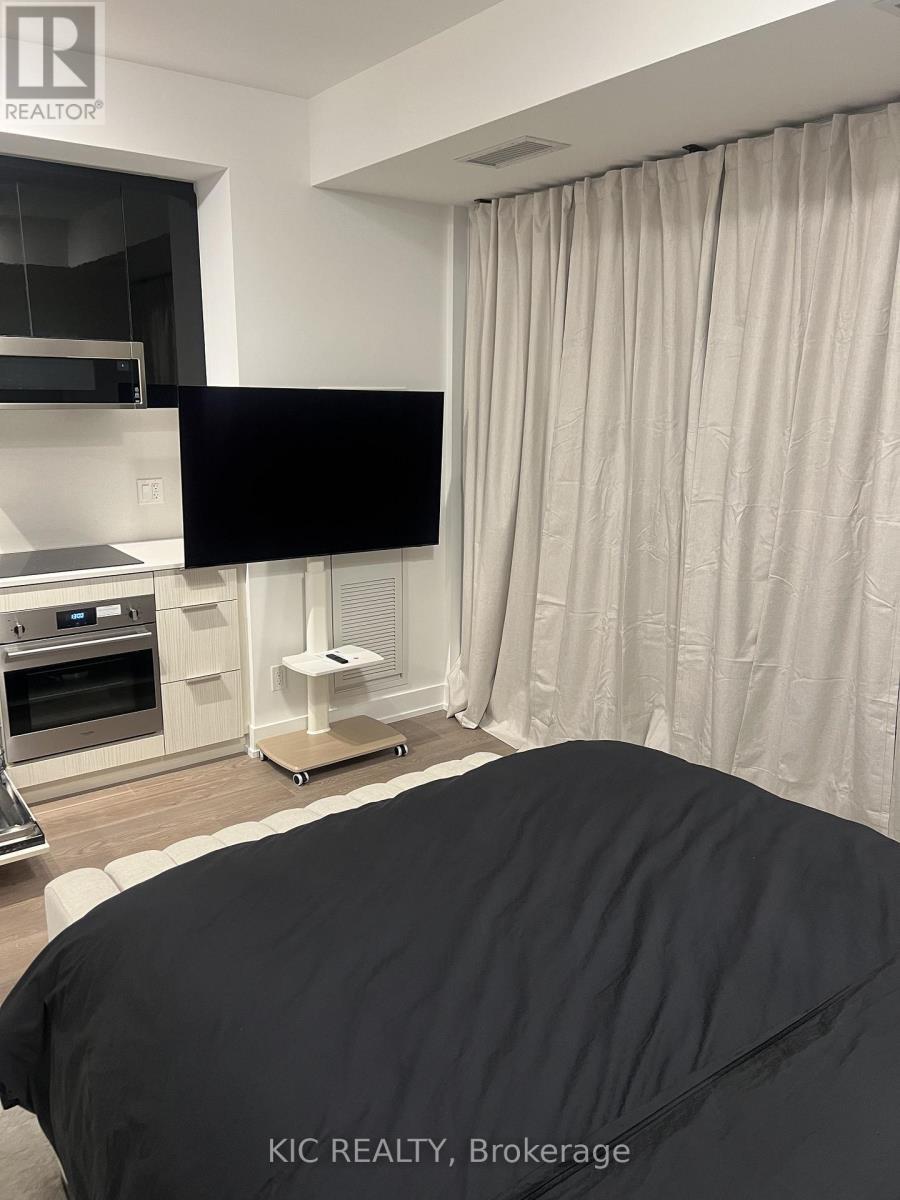 2404 - 308 Jarvis Street, Toronto, ON - Indoor