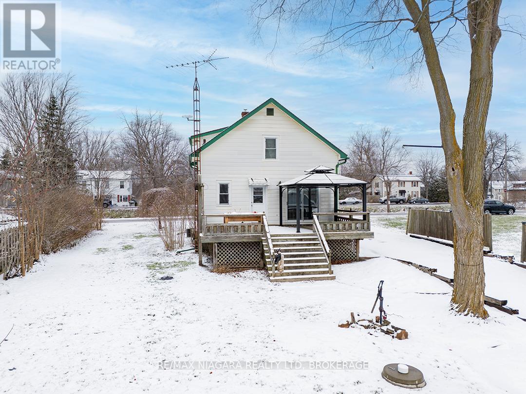 31959 Feeder Road, Wainfleet (Marshville/Winger), ON - Outdoor With Deck Patio Veranda