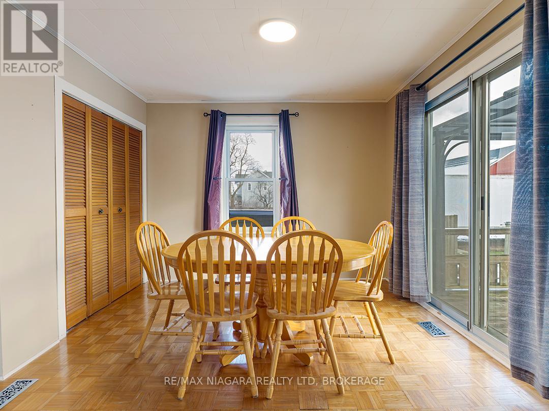31959 Feeder Road, Wainfleet (Marshville/Winger), ON - Indoor Photo Showing Dining Room