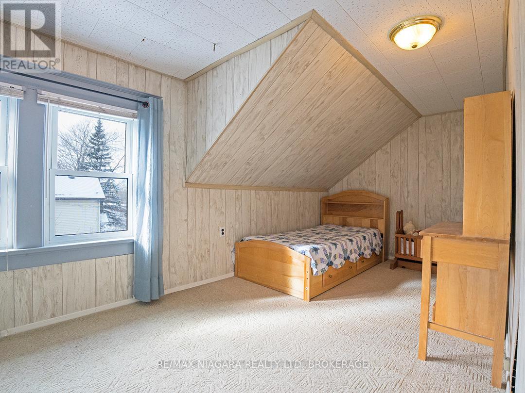31959 Feeder Road, Wainfleet (Marshville/Winger), ON - Indoor Photo Showing Bedroom