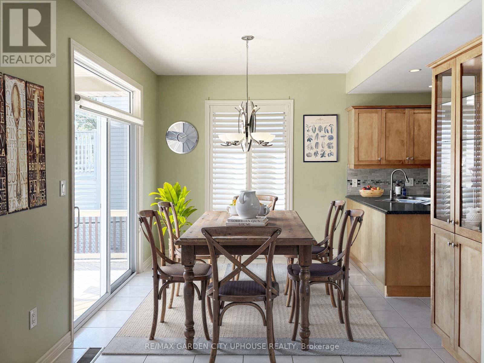Virtually Staged - 132 Loretta Drive, Niagara-On-The-Lake (Virgil), ON - Indoor Photo Showing Dining Room