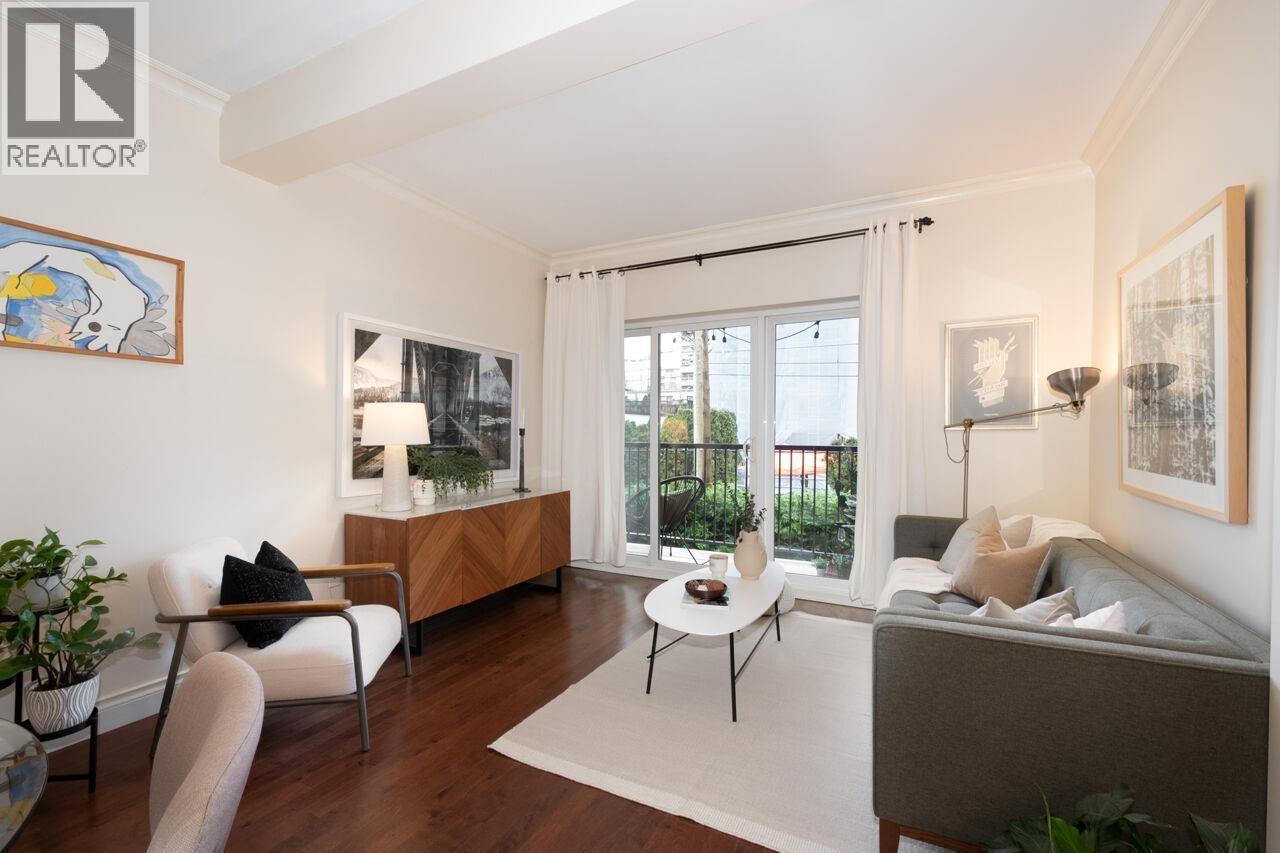 308 1655 Nelson Street, Vancouver, BC - Indoor Photo Showing Living Room