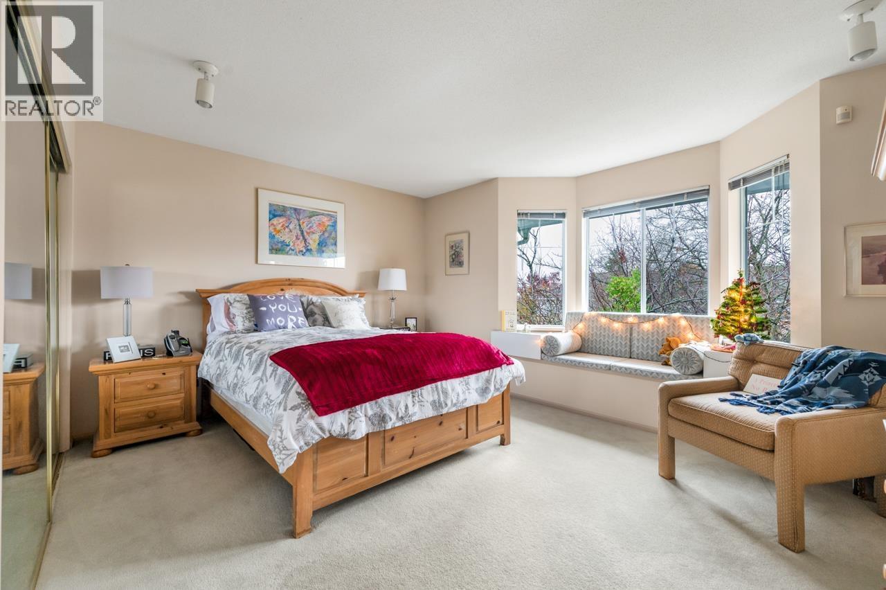233 Waterleigh Drive, Vancouver, BC - Indoor Photo Showing Bedroom