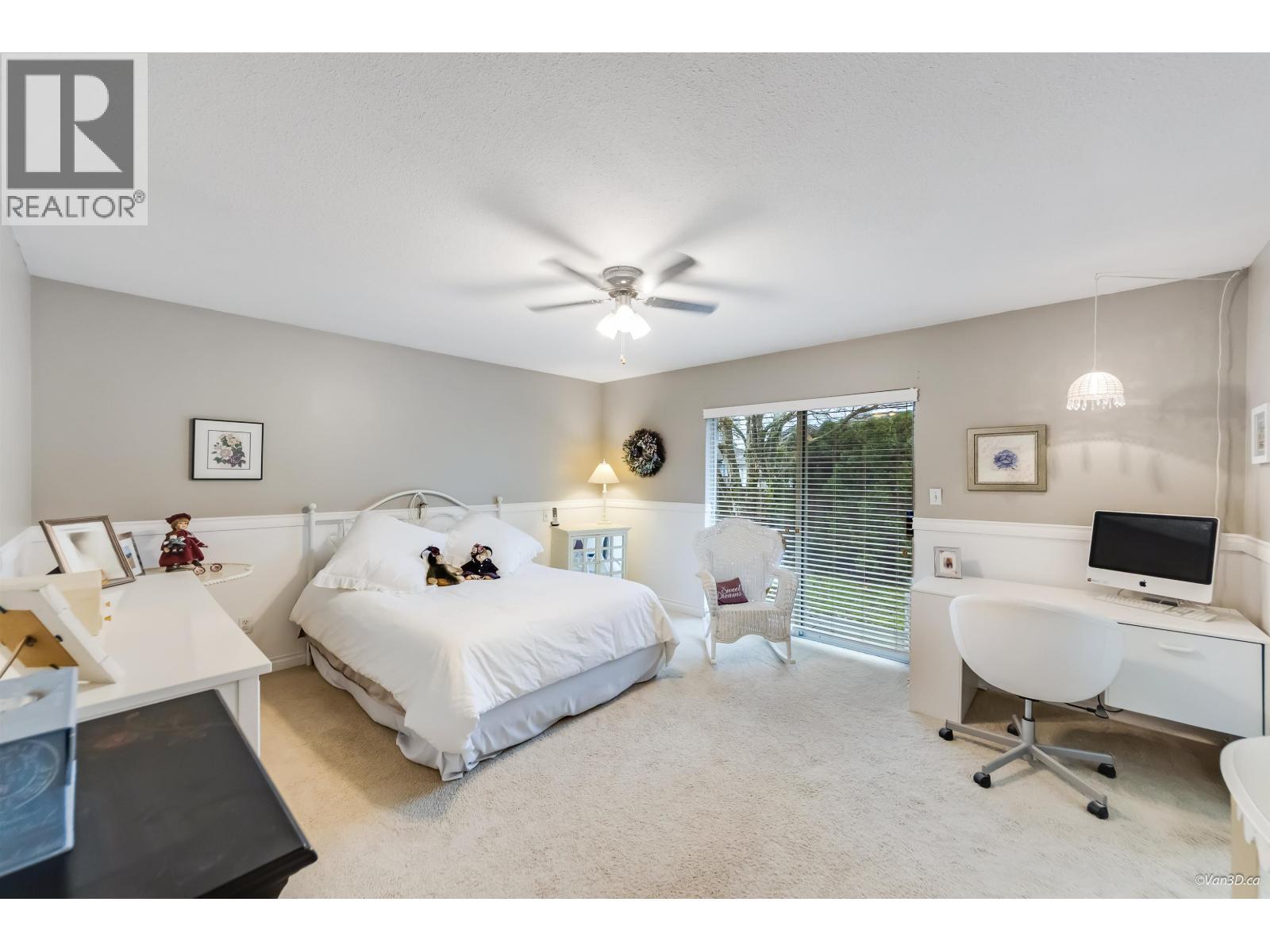 12409 204B Street, Maple Ridge, BC - Indoor Photo Showing Bedroom