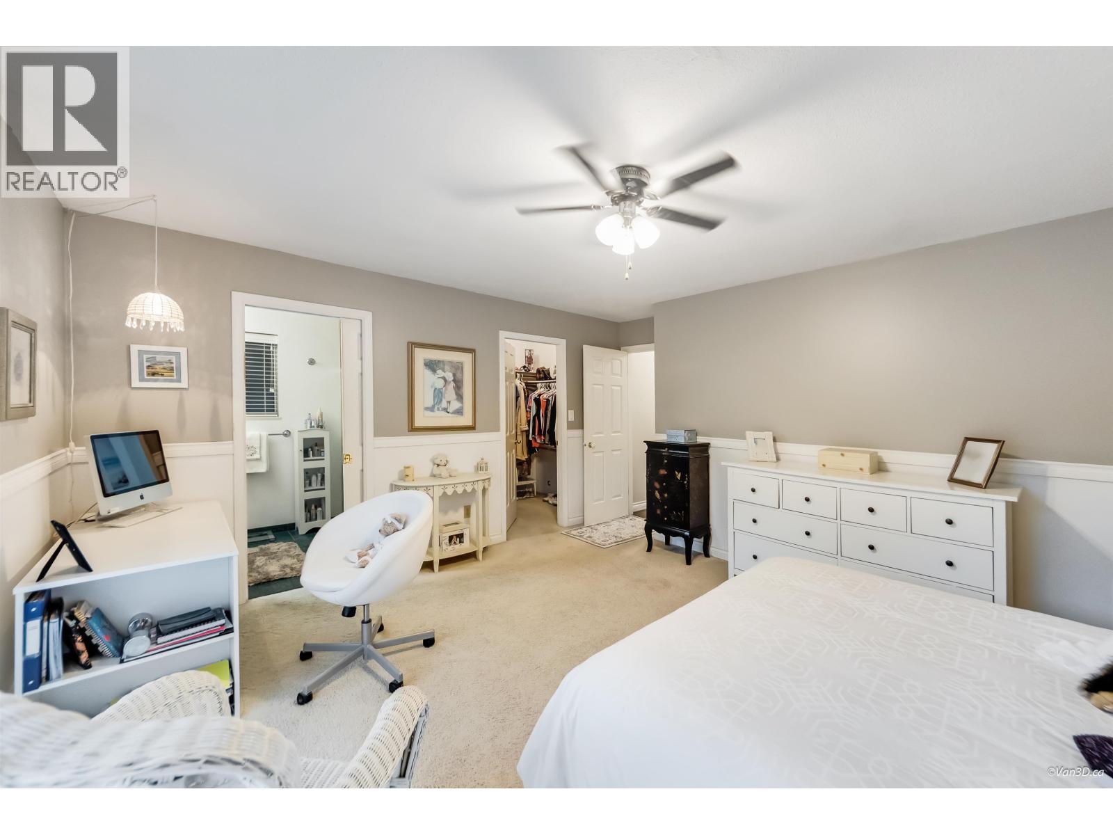 12409 204B Street, Maple Ridge, BC - Indoor Photo Showing Bedroom