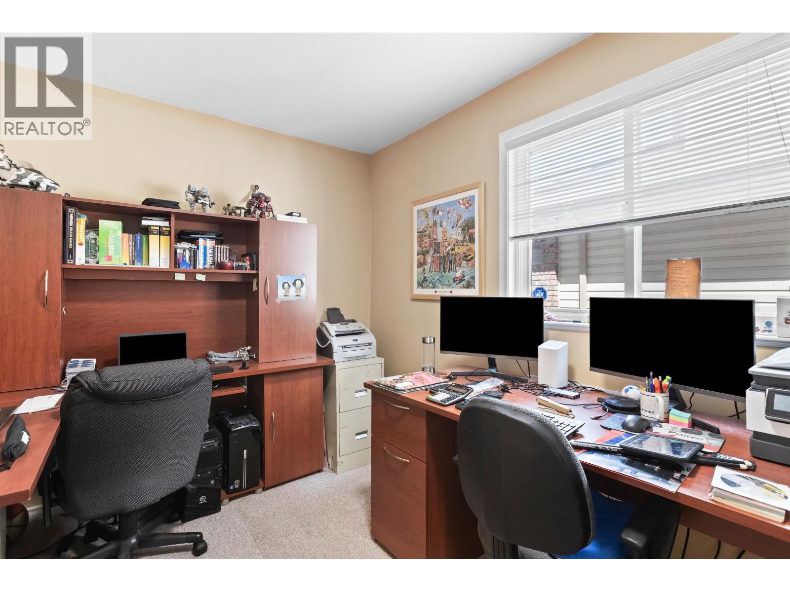 10610 238 Street, Maple Ridge, BC - Indoor Photo Showing Office
