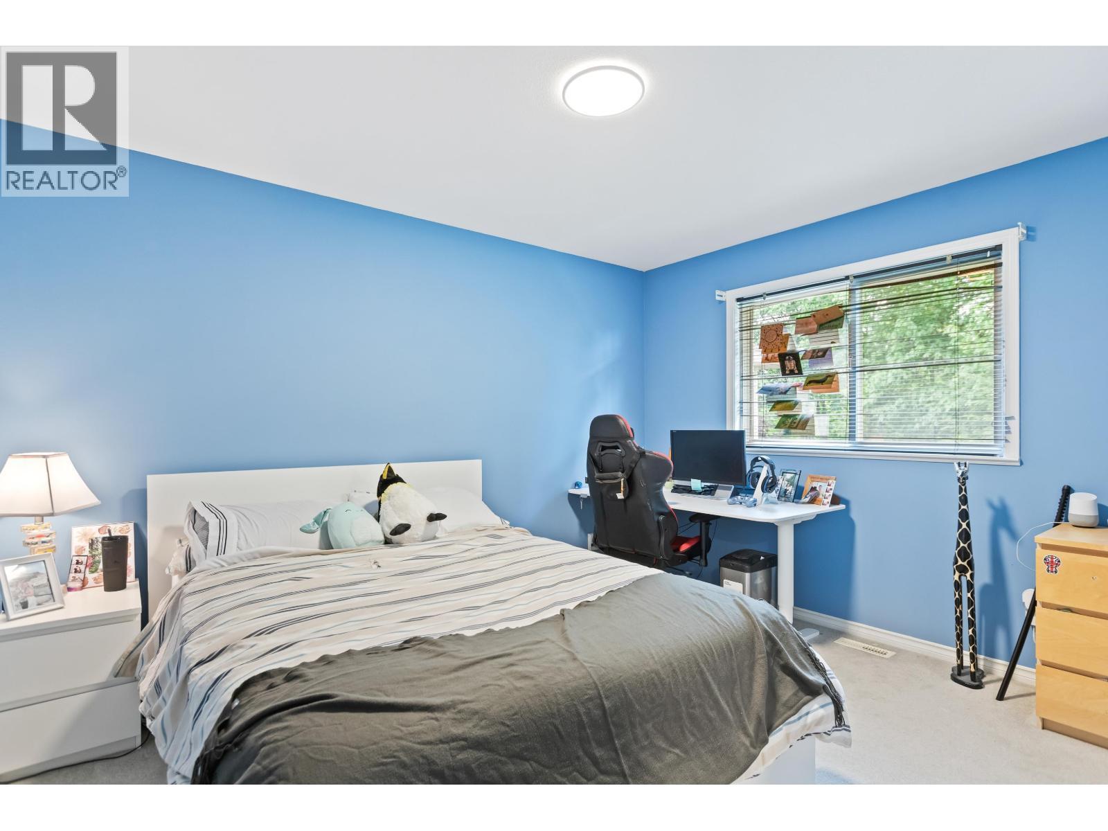 10610 238 Street, Maple Ridge, BC - Indoor Photo Showing Bedroom