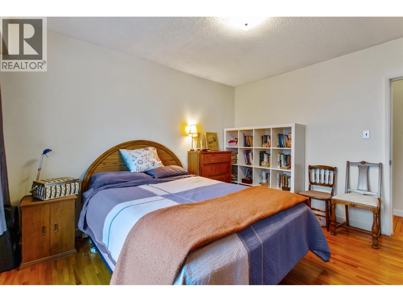 548 Amess Street, New Westminster, BC - Indoor Photo Showing Bedroom
