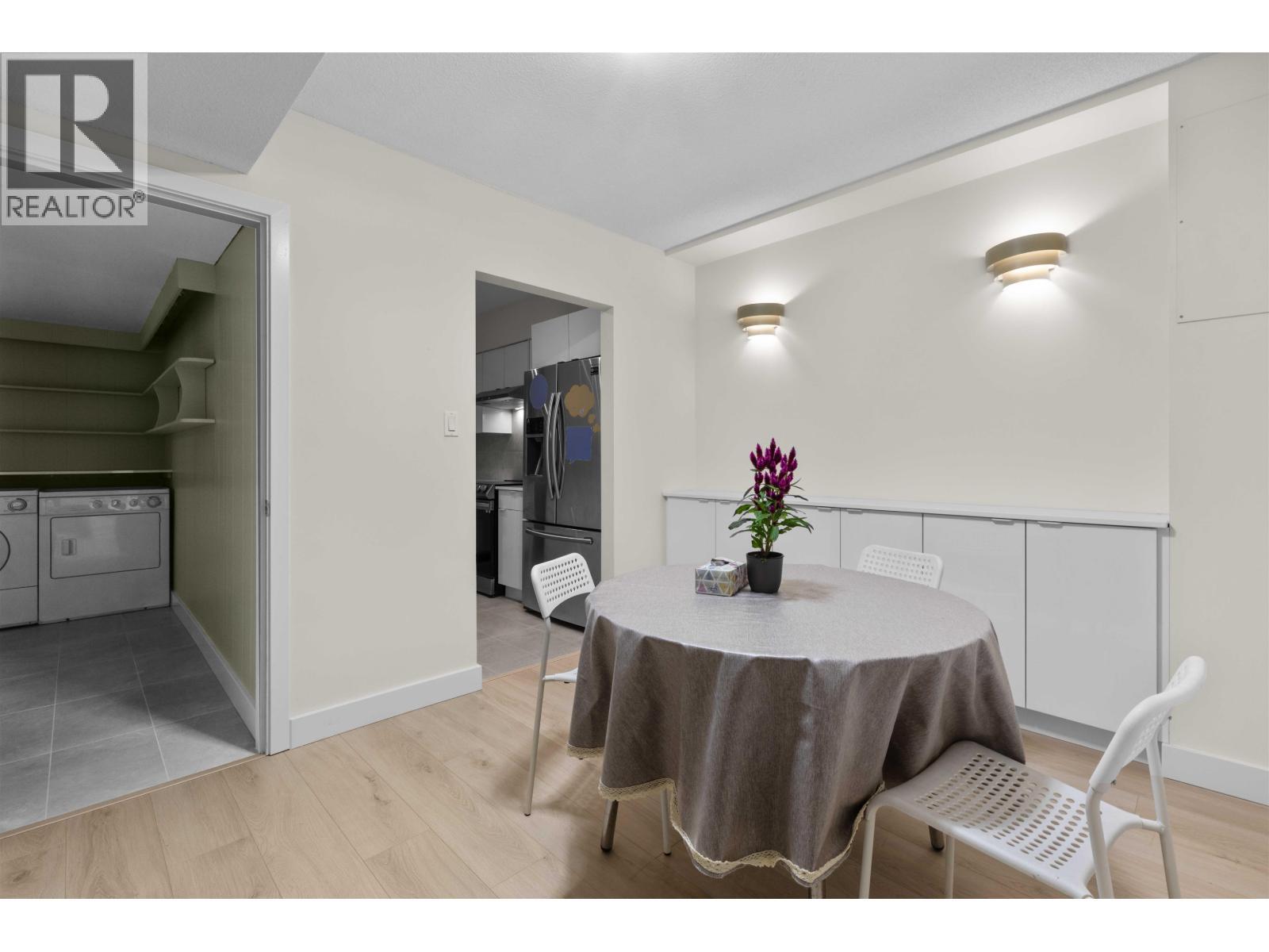 Basement 3062 Spencer Drive, West Vancouver, BC - Indoor Photo Showing Dining Room