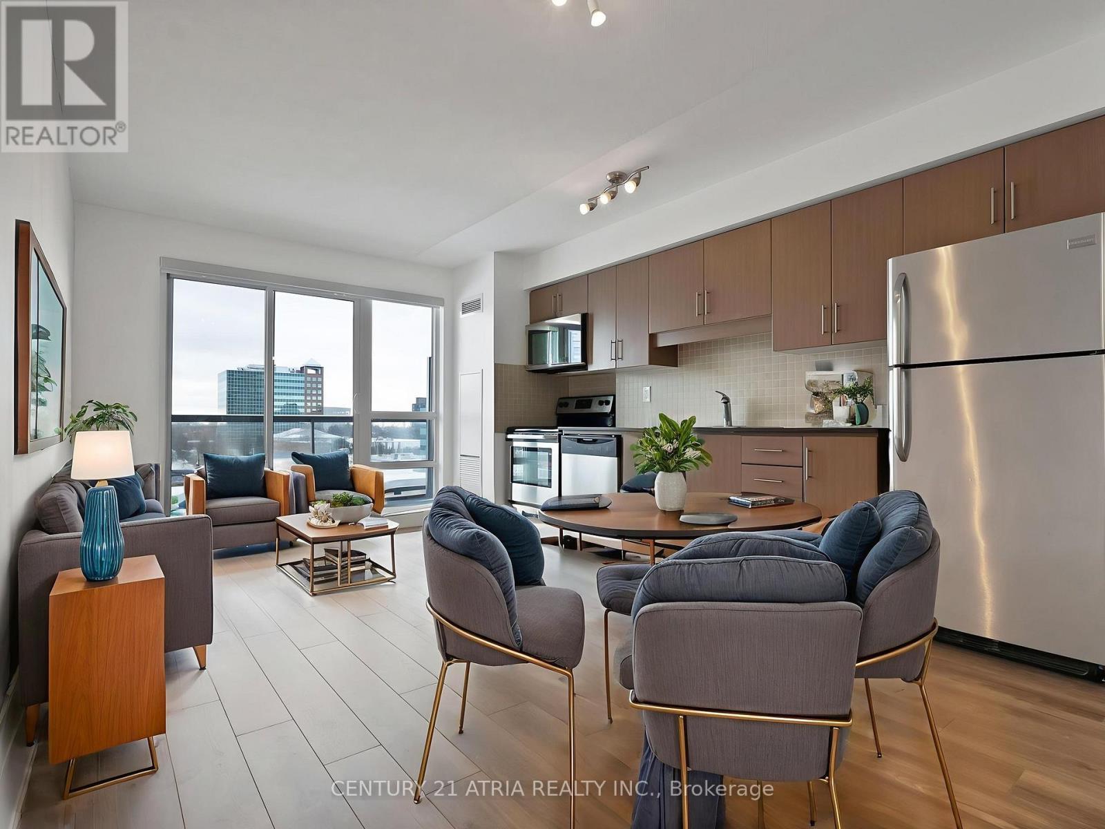 308 - 30 Herons Hill Way, Toronto, ON - Indoor