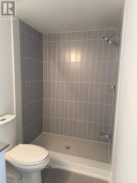 C224 - 1660 Victoria Park Avenue, Toronto, ON - Indoor Photo Showing Bathroom