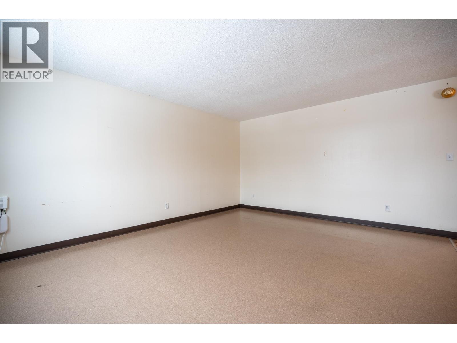 4346 Ewen Avenue, Prince George, BC - Indoor Photo Showing Other Room