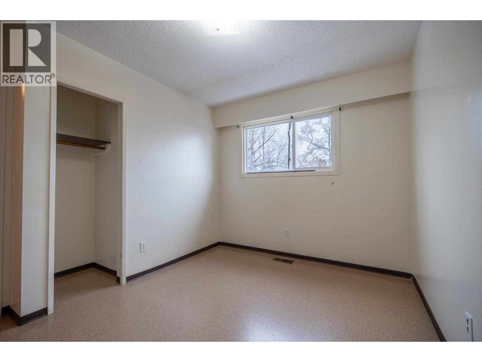 4346 Ewen Avenue, Prince George, BC - Indoor Photo Showing Other Room