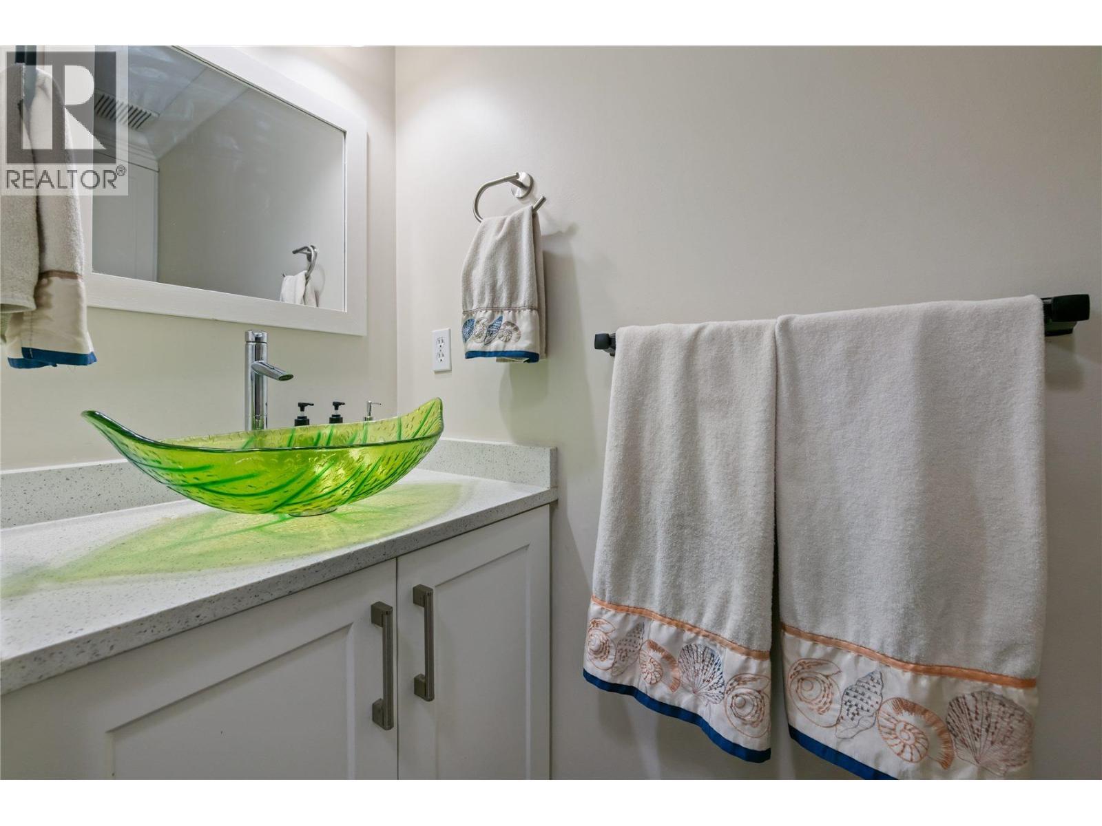 13 4767 64 Street, Delta, BC - Indoor Photo Showing Bathroom