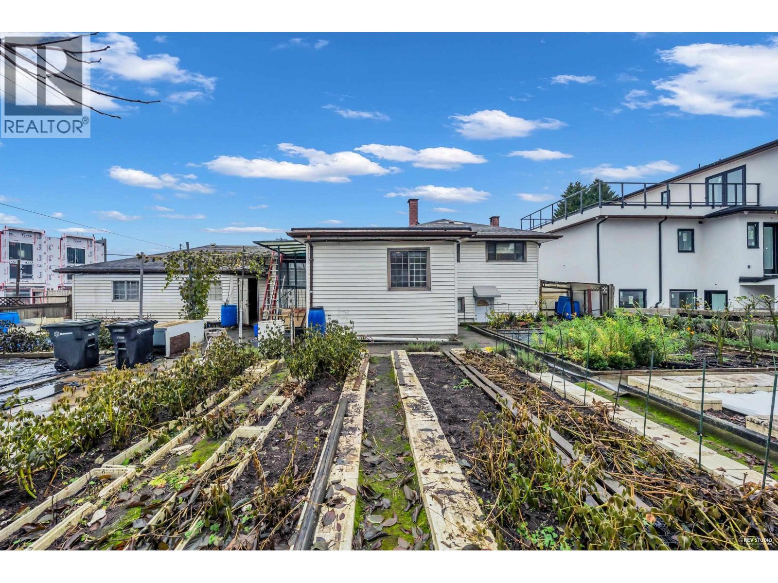 4938 Fulwell Street, Burnaby, BC - Outdoor