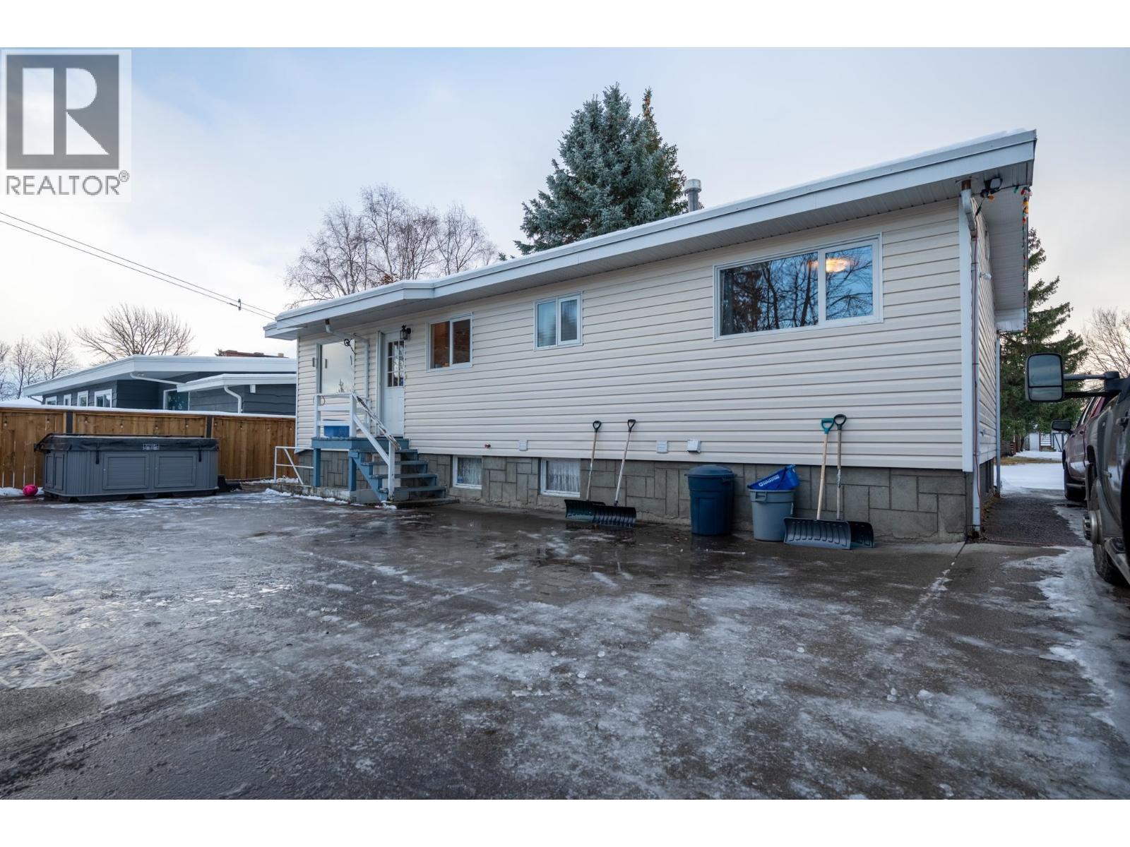 1050 Parsnip Crescent, Prince George, BC - Outdoor