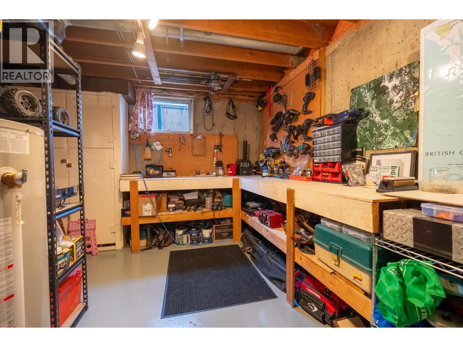 1050 Parsnip Crescent, Prince George, BC - Indoor Photo Showing Basement