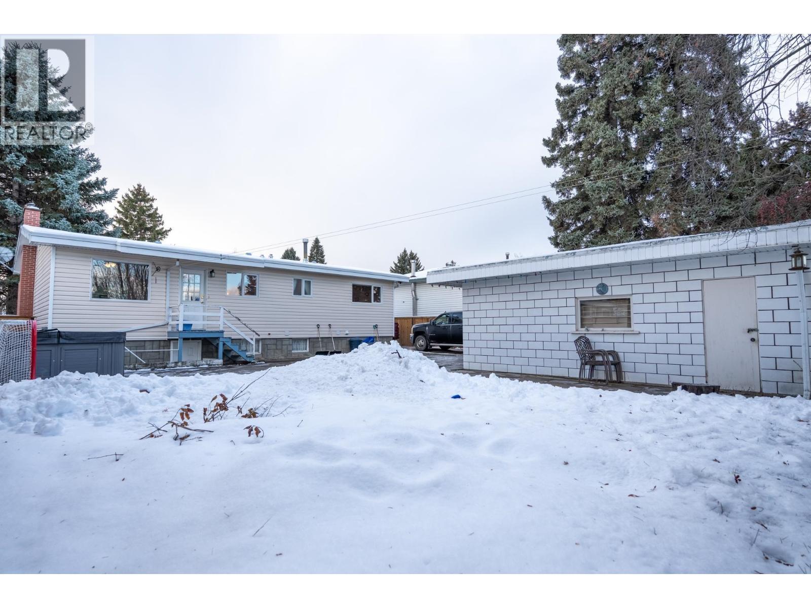 1050 Parsnip Crescent, Prince George, BC - Outdoor