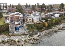 3243 POINT GREY ROAD Vancouver, BC V6K 1B3