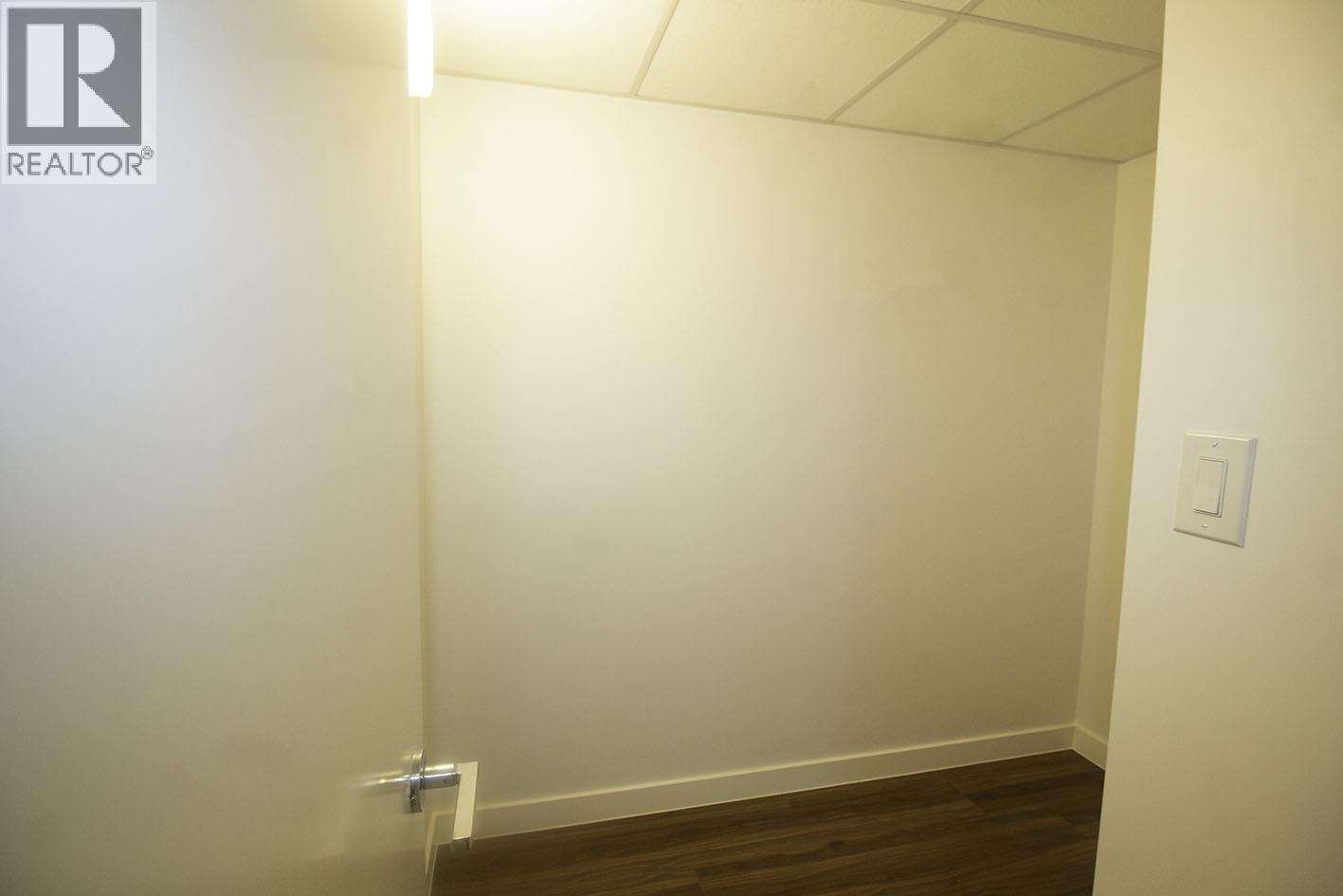 1208 1661 Quebec Street, Vancouver, BC - Indoor Photo Showing Other Room