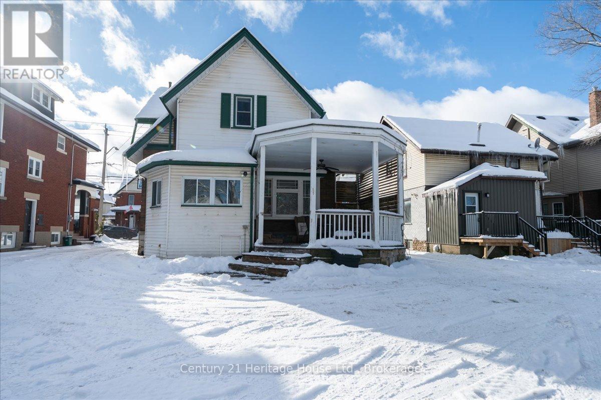 184 Weber Street E, Kitchener, ON - Outdoor With Facade