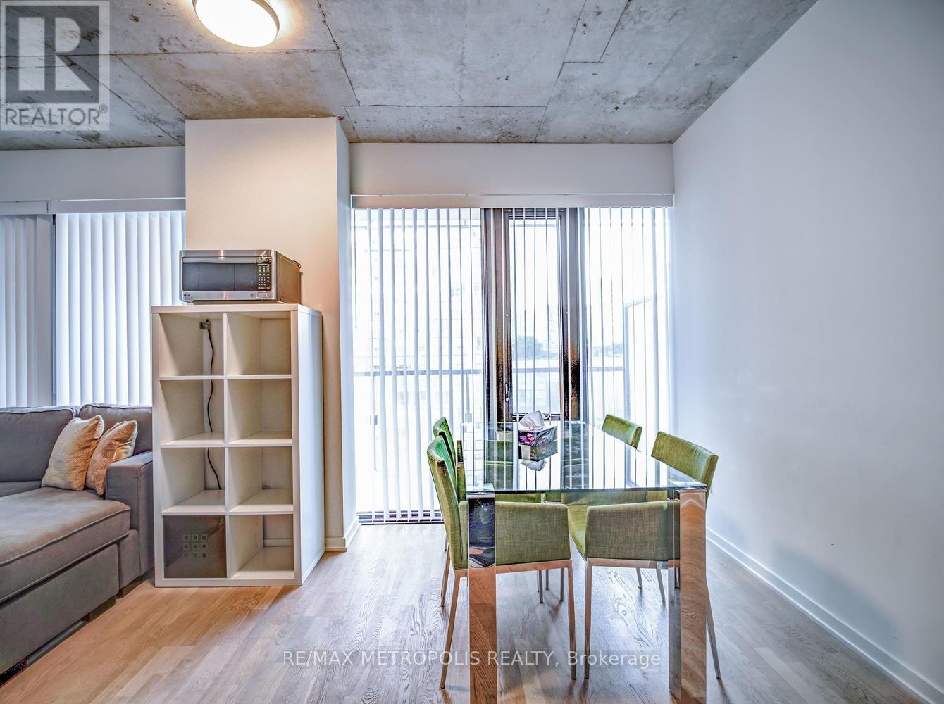 1011 - 60 Colborne Street, Toronto, ON - Indoor