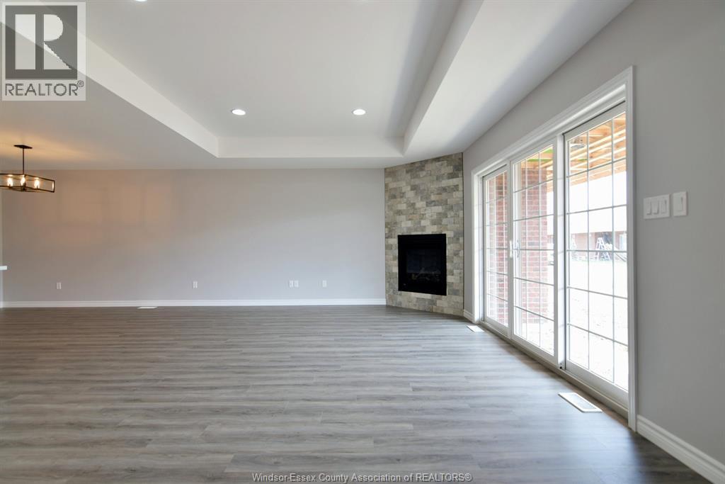 1156 Copeland, Windsor, ON - Indoor Photo Showing Other Room