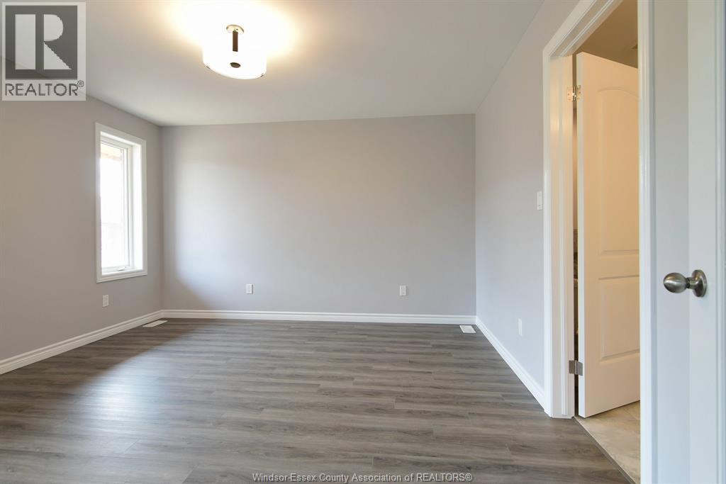 1156 Copeland, Windsor, ON - Indoor Photo Showing Other Room