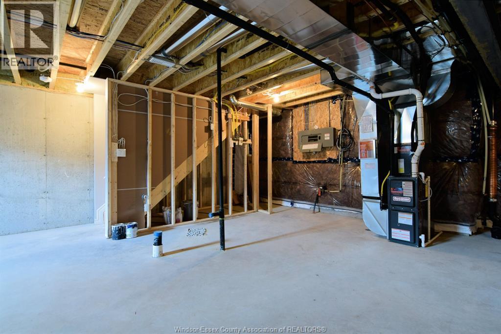 1156 Copeland, Windsor, ON - Indoor Photo Showing Basement