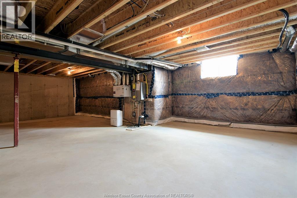 1156 Copeland, Windsor, ON - Indoor Photo Showing Basement