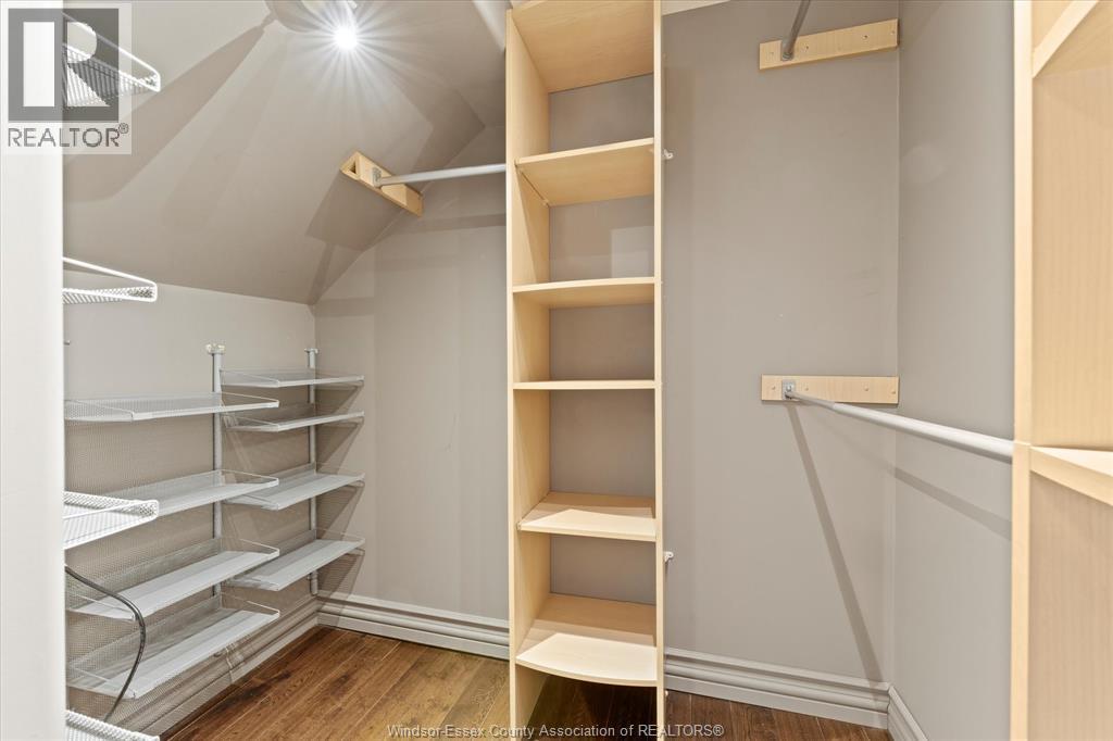 1028 Lilydale, Lakeshore, ON - Indoor With Storage