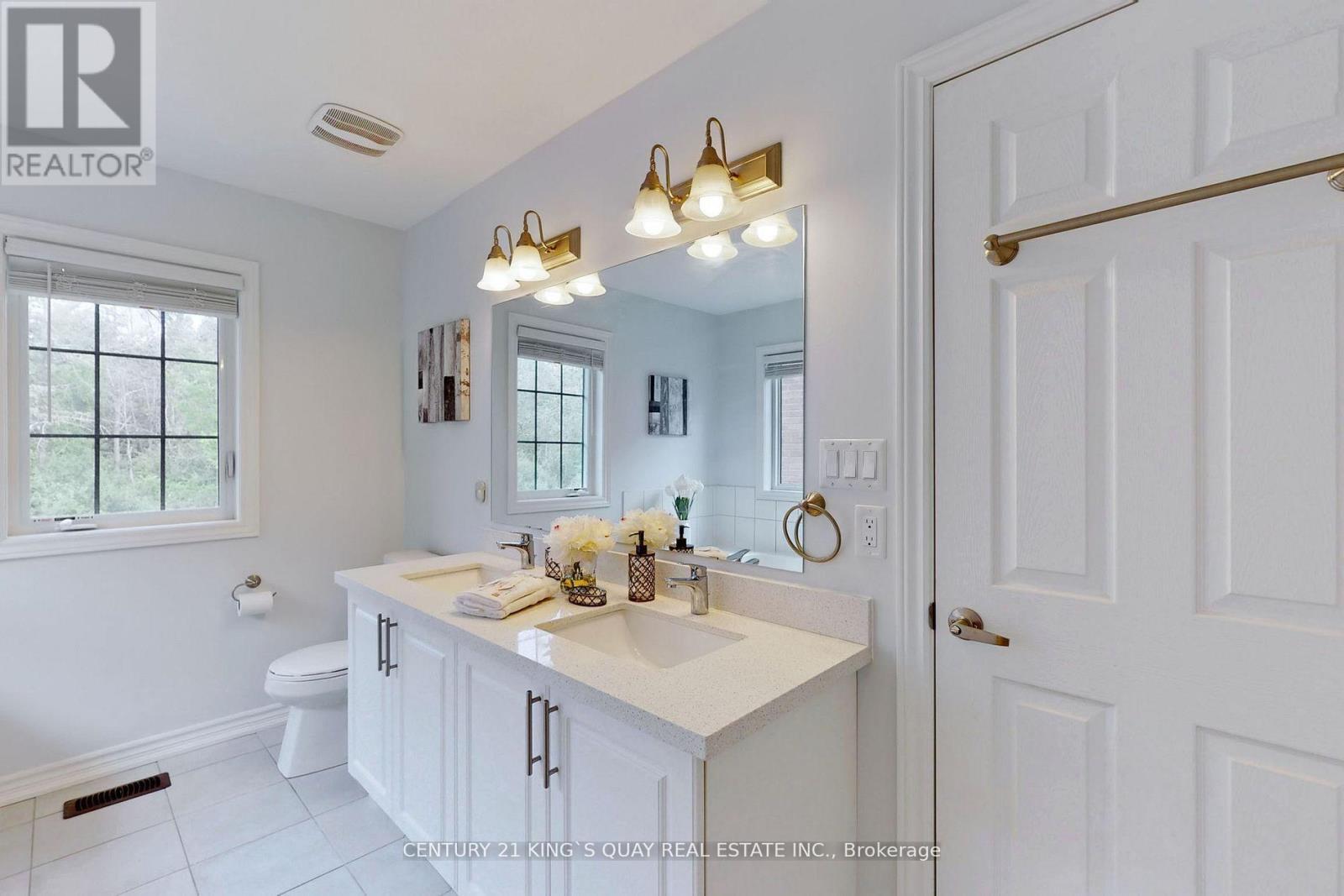 51 Crombie Street, Clarington, ON - Indoor Photo Showing Bathroom
