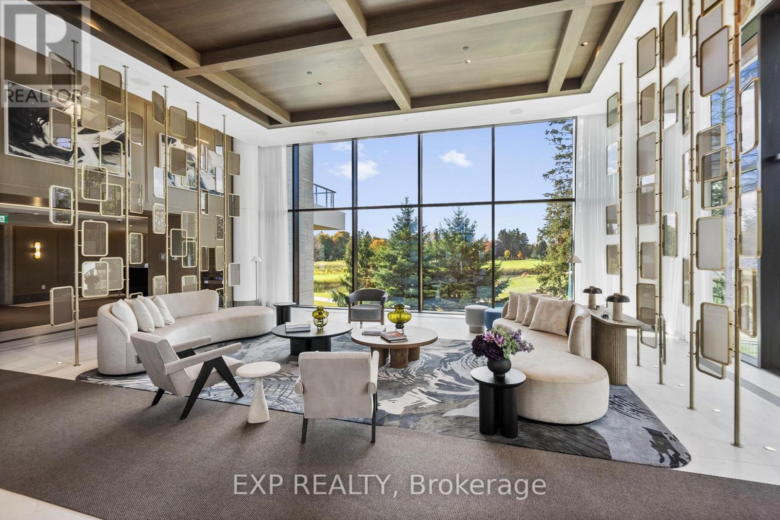 301 - 397 Royal Orchard Boulevard, Markham, ON - Indoor