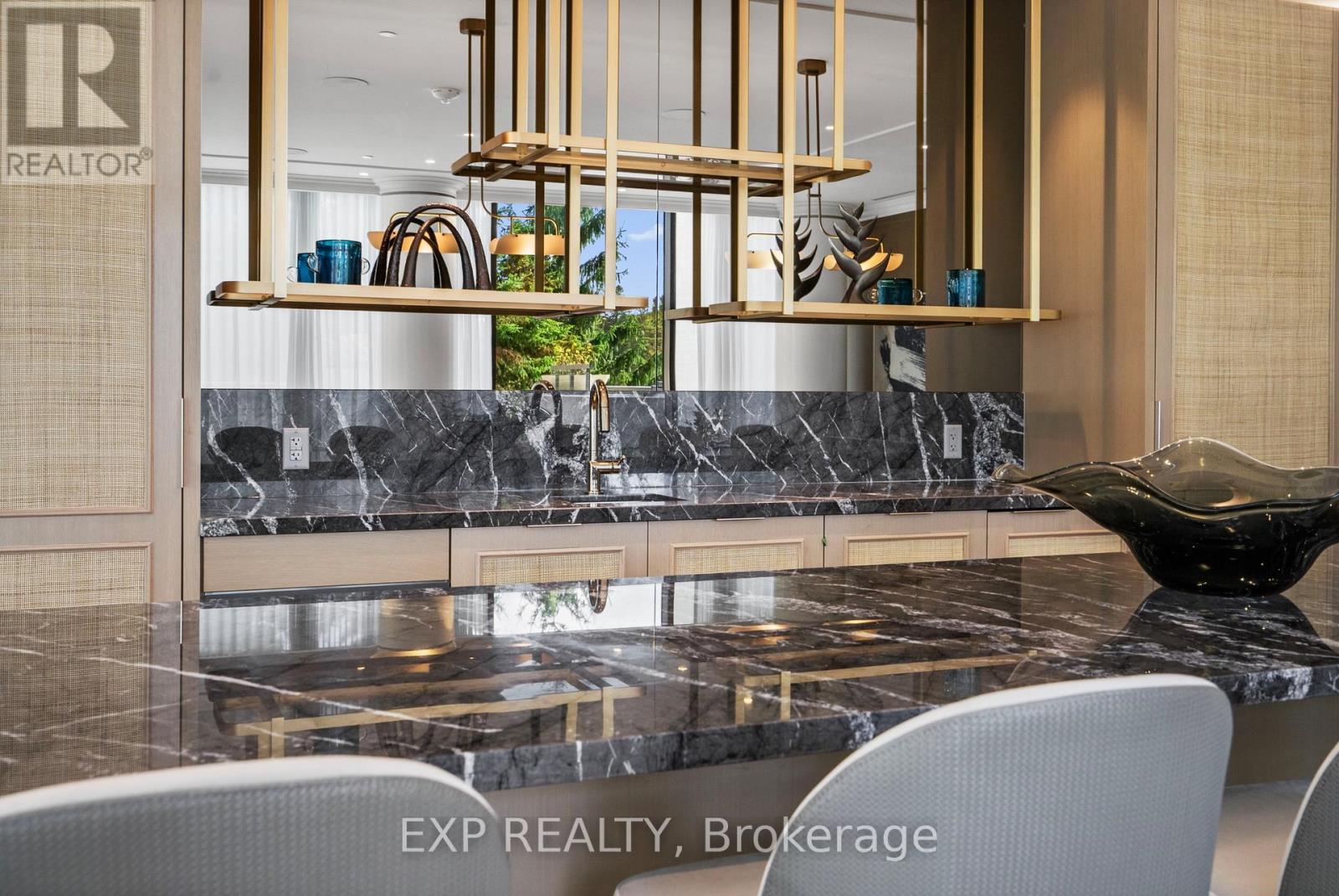 301 - 397 Royal Orchard Boulevard, Markham, ON - Indoor Photo Showing Other Room