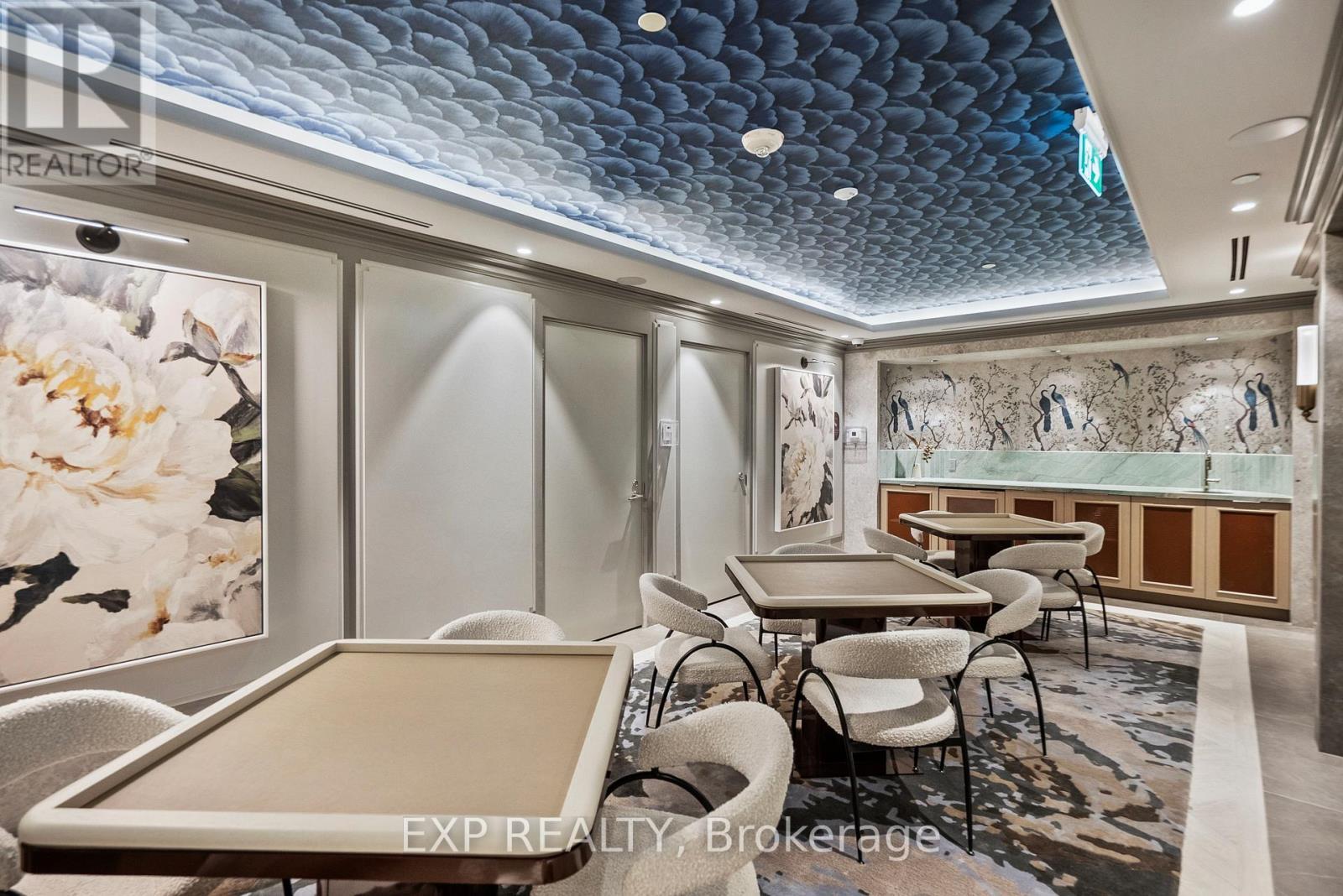 301 - 397 Royal Orchard Boulevard, Markham, ON - Photo Showing Other Room