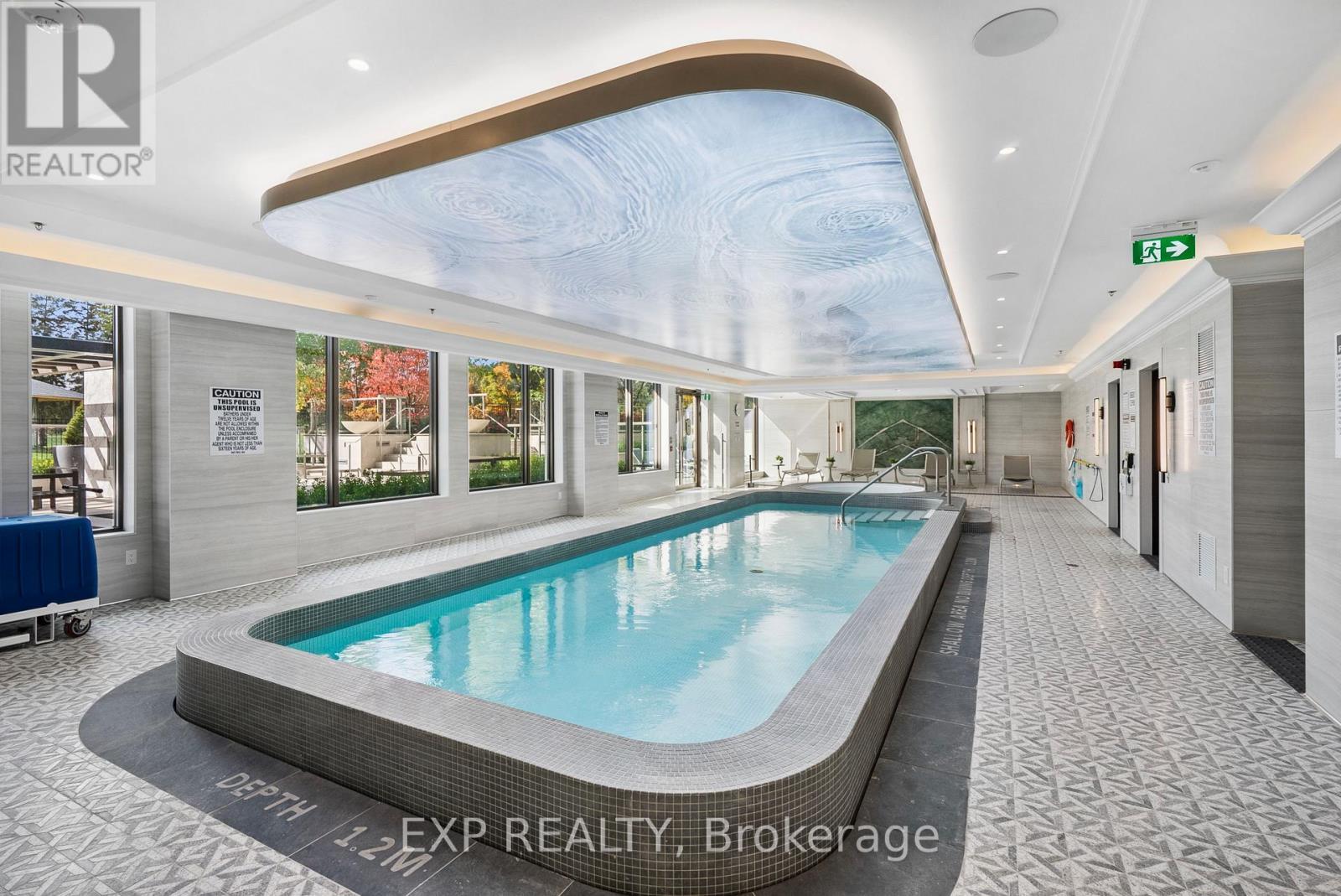 301 - 397 Royal Orchard Boulevard, Markham, ON - Indoor Photo Showing Other Room With In Ground Pool