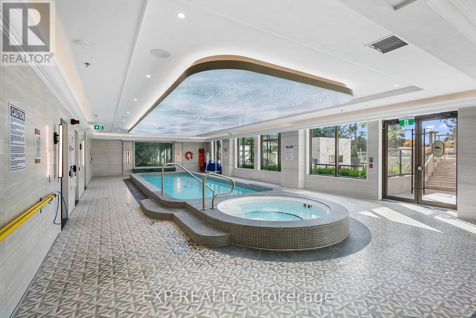 301 - 397 Royal Orchard Boulevard, Markham, ON - Indoor Photo Showing Other Room With In Ground Pool