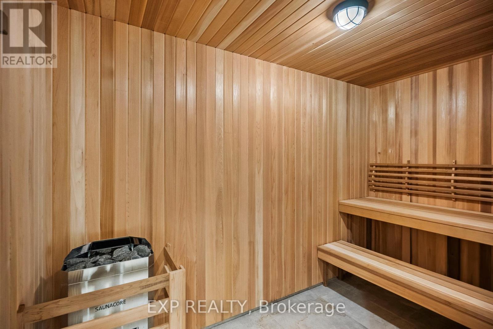 301 - 397 Royal Orchard Boulevard, Markham, ON - Indoor Photo Showing Other Room