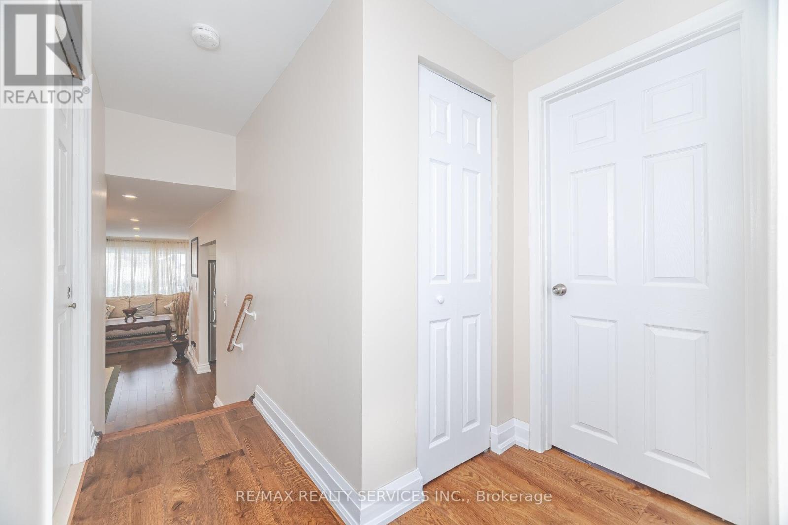 9 Aintree Crescent, Brampton, ON - Indoor Photo Showing Other Room