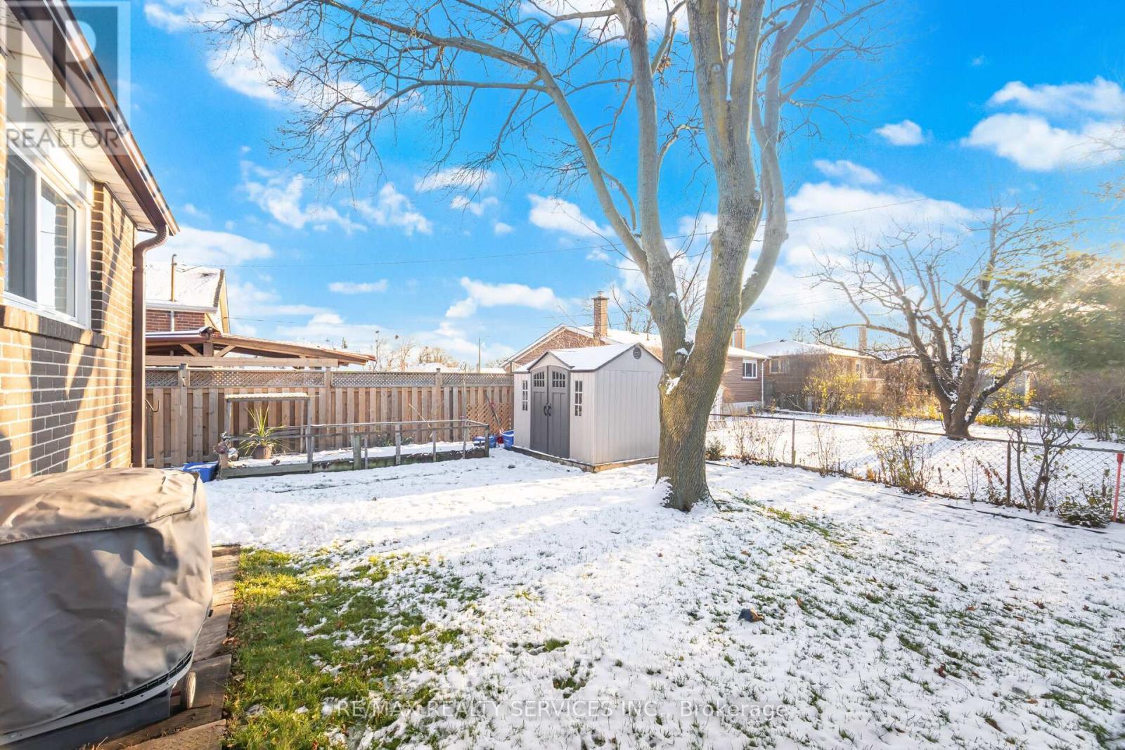 9 Aintree Crescent, Brampton, ON - Outdoor