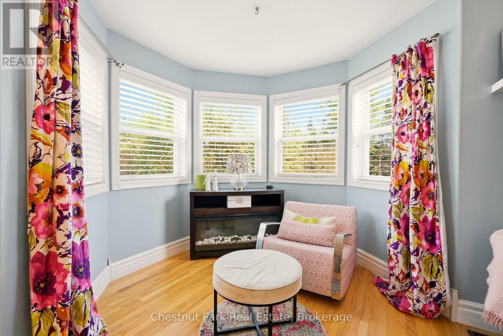 75 Pond Crescent, Huntsville (Chaffey), ON - Indoor Photo Showing Other Room