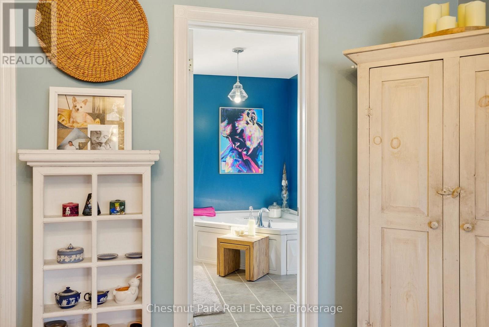 75 Pond Crescent, Huntsville (Chaffey), ON - Indoor Photo Showing Bathroom
