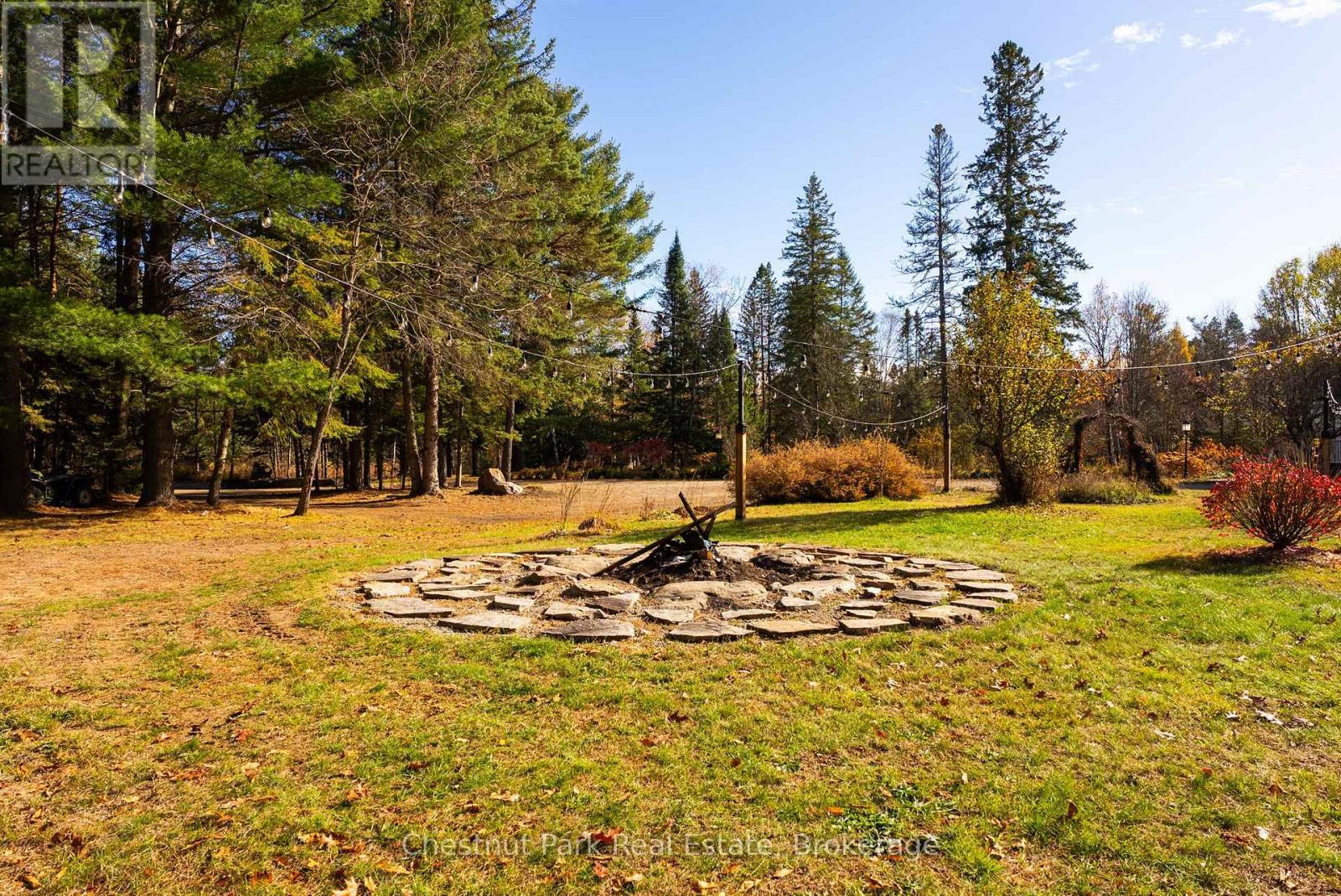 75 Pond Crescent, Huntsville (Chaffey), ON - Outdoor