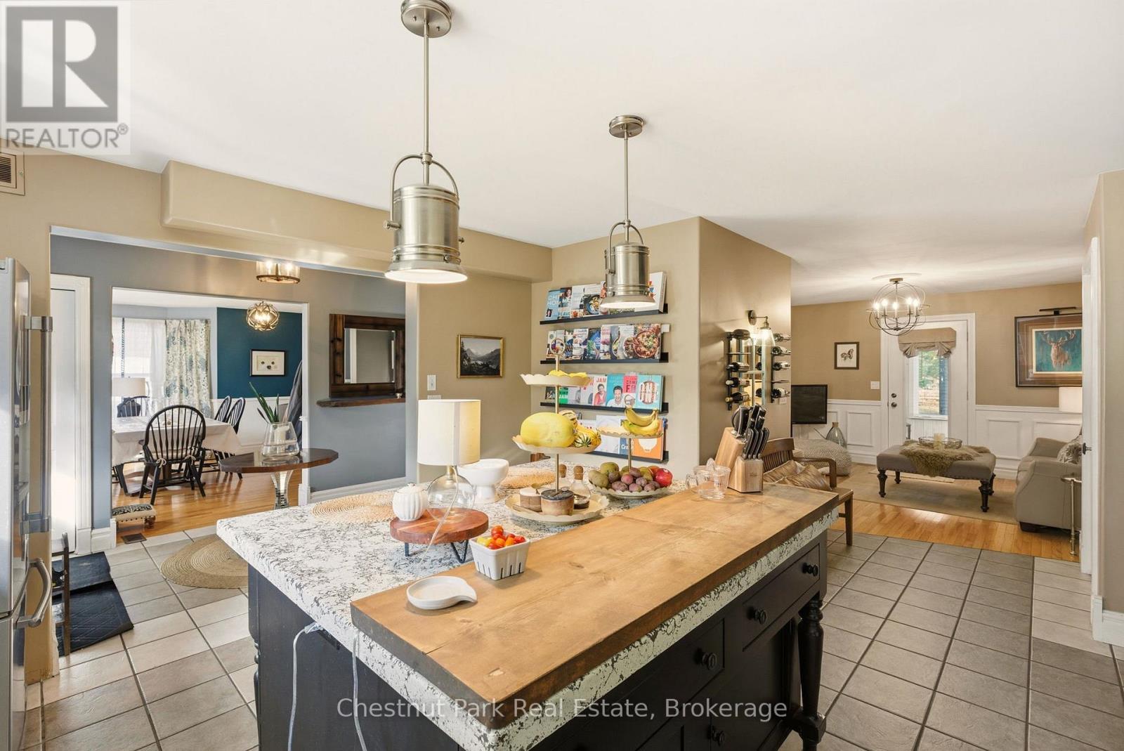 75 Pond Crescent, Huntsville (Chaffey), ON - Indoor