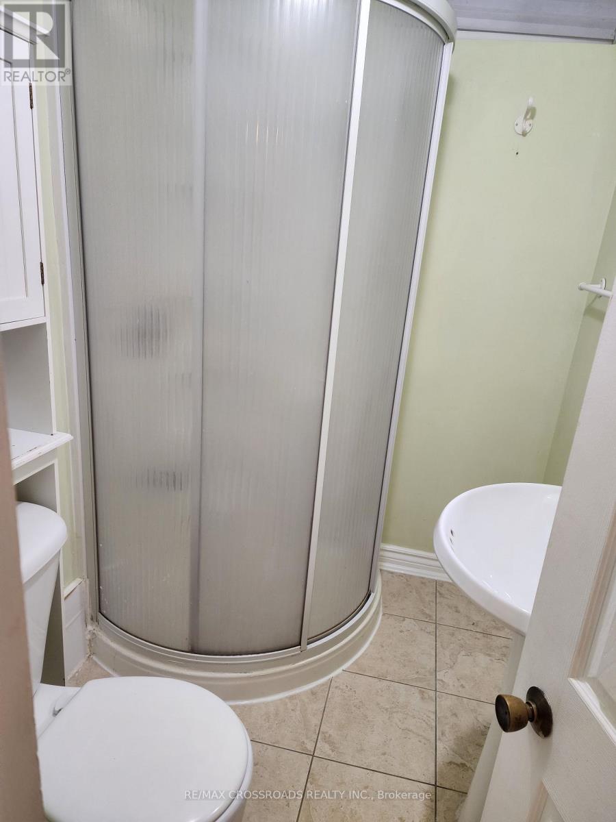 Unit B1 - 1 Muirbank Boulevard, Toronto, ON - Indoor Photo Showing Bathroom