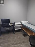 662 Gustavus Street, Treatment Room -