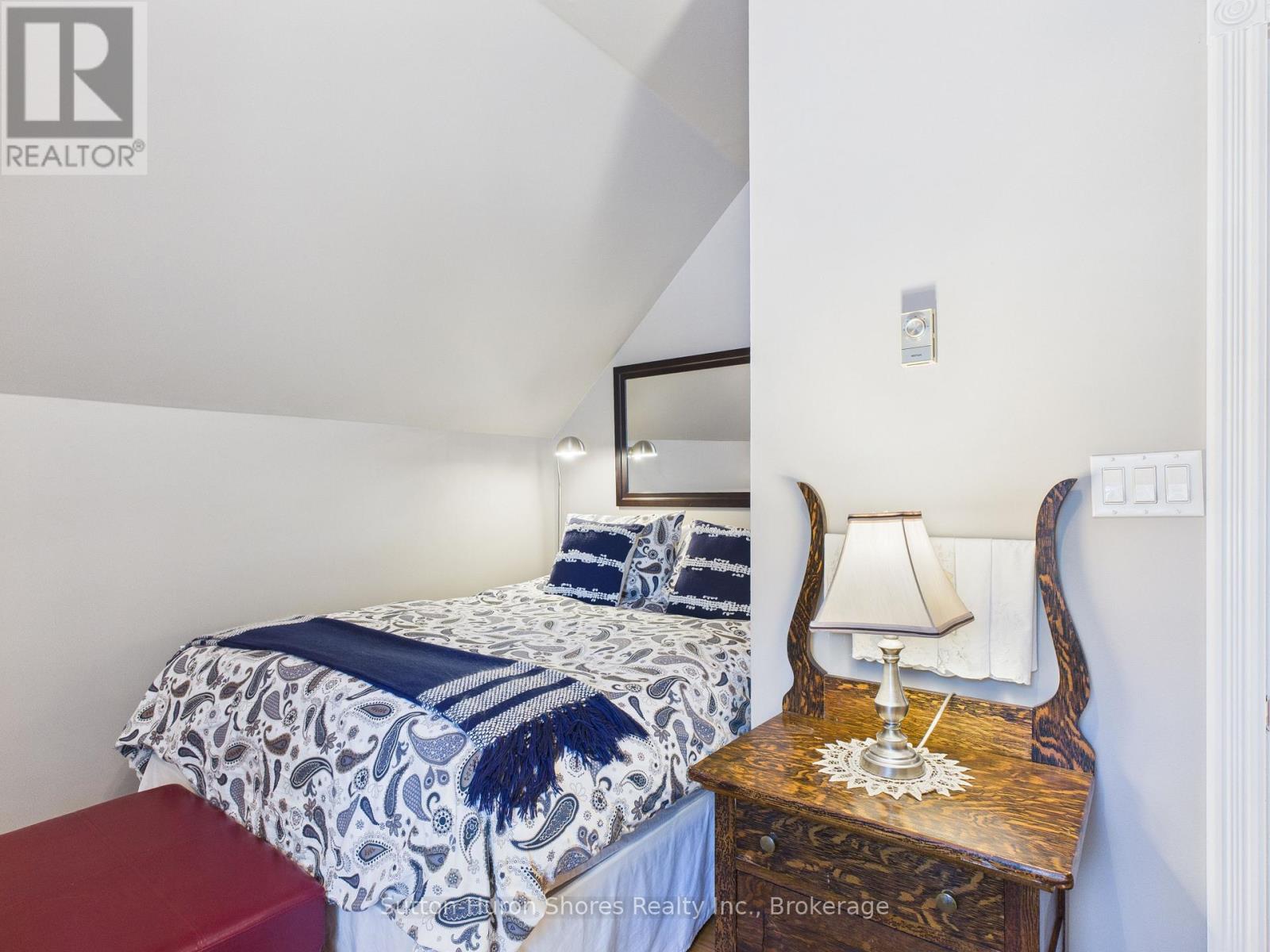 668 Gustavus Street, Bedroom - 668, 662 Gustavus Street, Saugeen Shores, ON - Indoor Photo Showing Bedroom