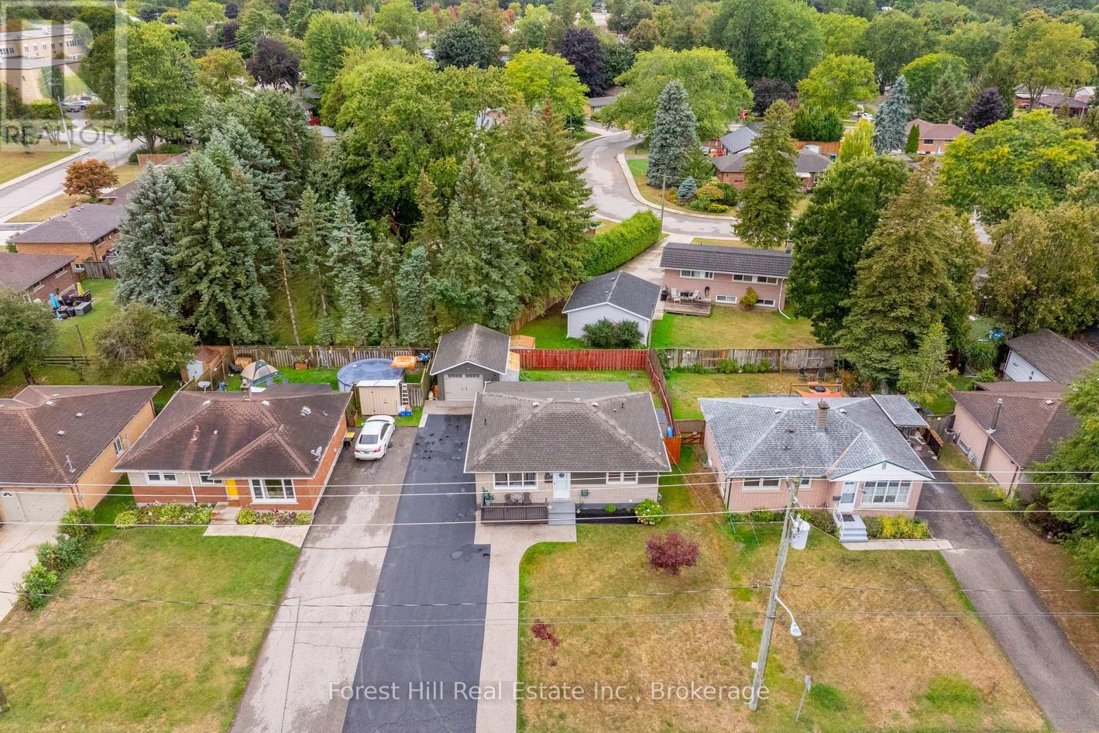 239 Clarke Street N, Woodstock (Woodstock - North), ON - Outdoor With View